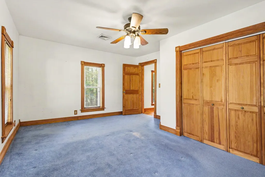 60198 67 1/2 Street Hartford Township MI 49057
