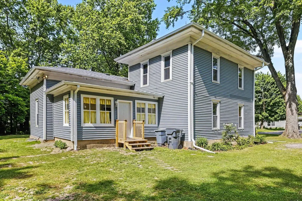 60198 67 1/2 Street Hartford Township MI 49057