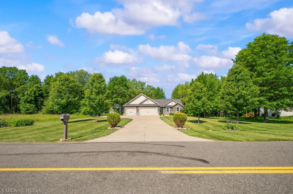 11832 Baldwin Road Lake Charter Township MI 49106