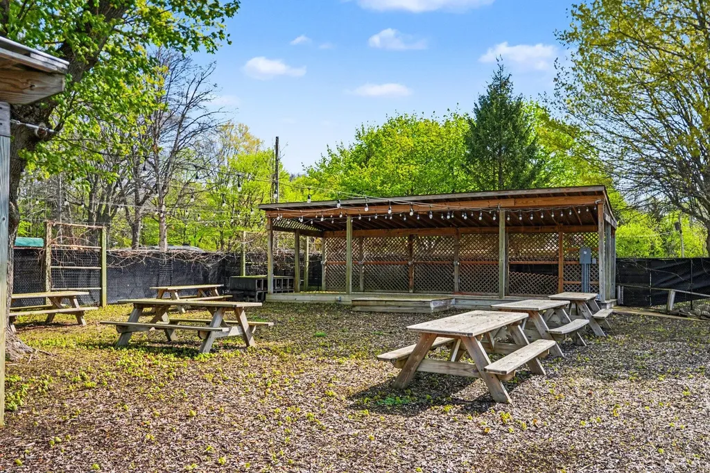 93415 County Road 690 Keeler Township MI 49047