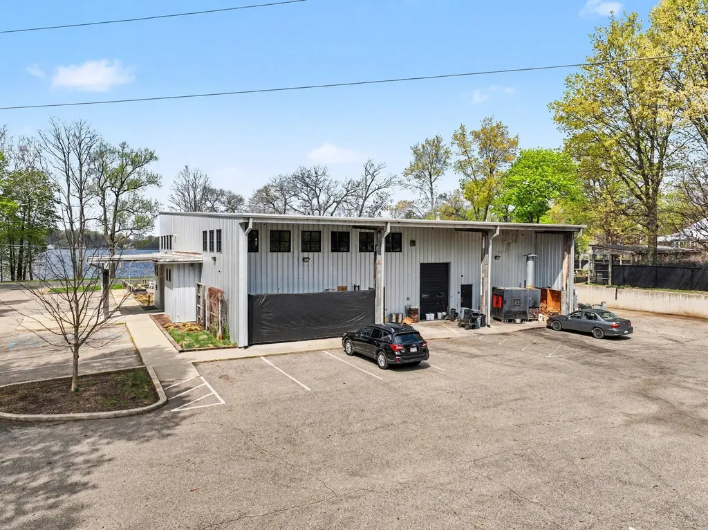 93415 County Road 690 Keeler Township MI 49047