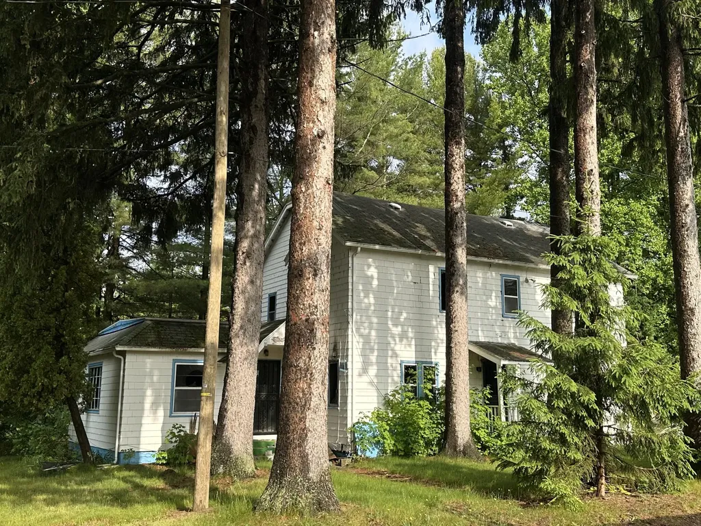 33259 Orchard Street Covert Township MI 49043