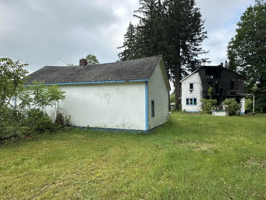 33259 Orchard Street Covert Township MI 49043