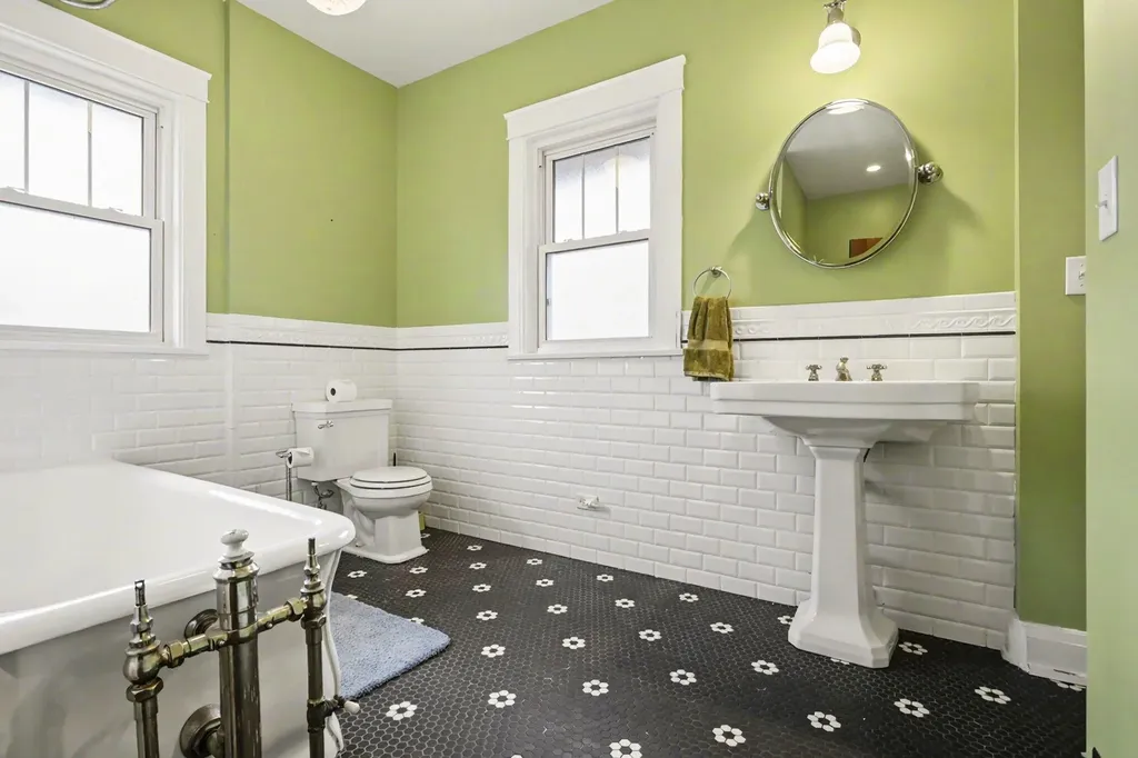 1508 Forres Avenue St. Joseph City MI 49085