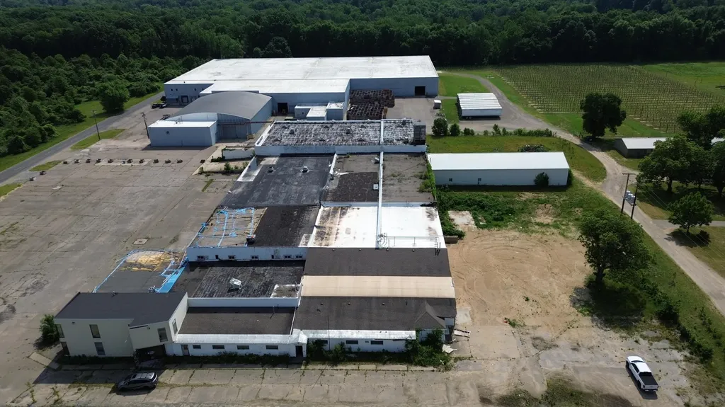 60397 Co Road 681 Lawrence Township MI 49057