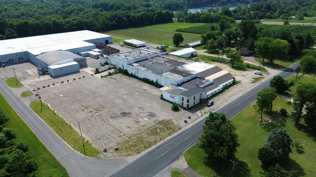 60397 Co Road 681 Lawrence Township MI 49057