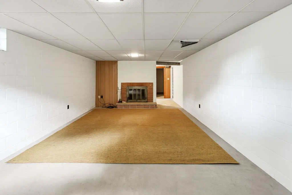 1551 S Windsor Drive St. Joseph Charter Township MI 49085