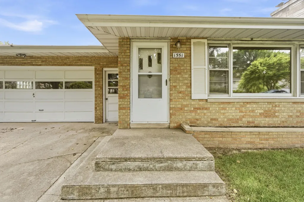 1551 S Windsor Drive St. Joseph Charter Township MI 49085