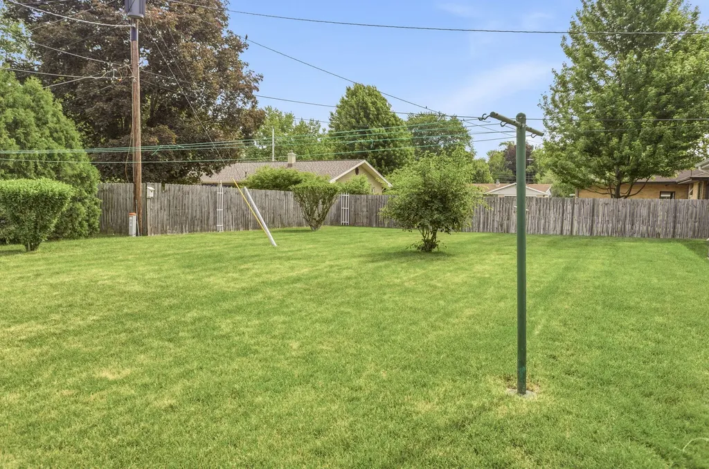 1551 S Windsor Drive St. Joseph Charter Township MI 49085