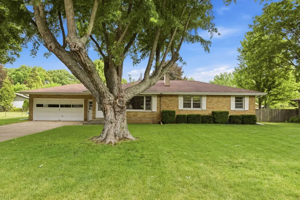 1551 S Windsor Drive St. Joseph Charter Township MI 49085