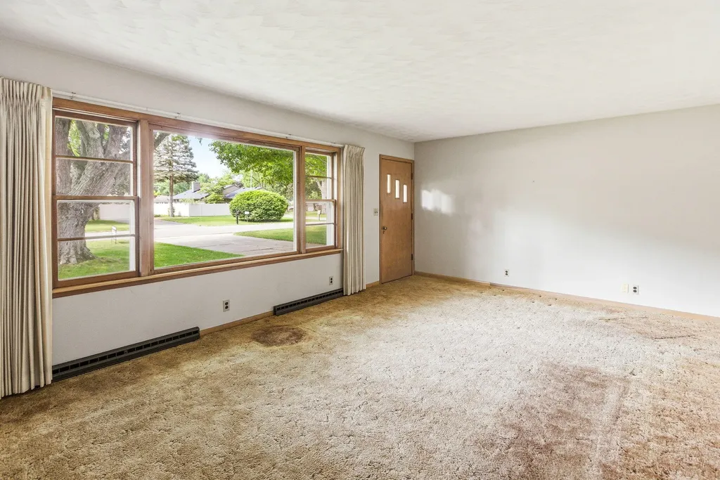 1551 S Windsor Drive St. Joseph Charter Township MI 49085