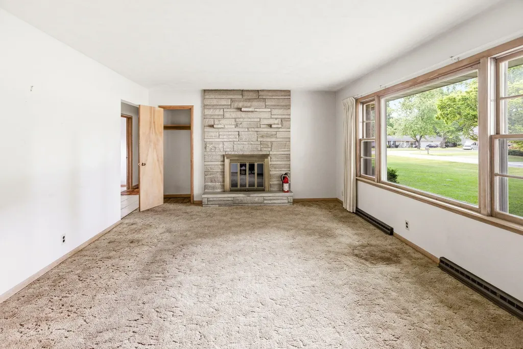 1551 S Windsor Drive St. Joseph Charter Township MI 49085