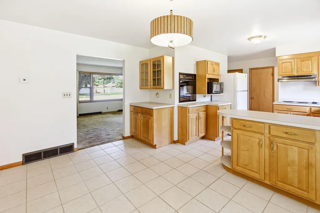 1551 S Windsor Drive St. Joseph Charter Township MI 49085