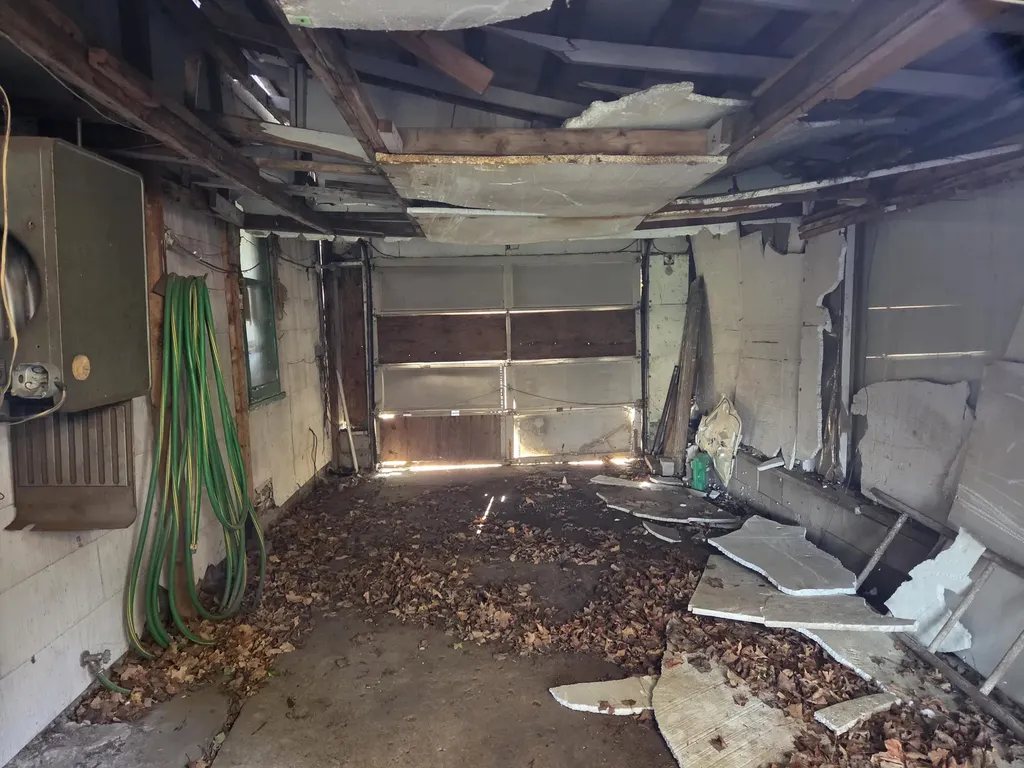 404 Mcomber Street Dowagiac City MI 49047