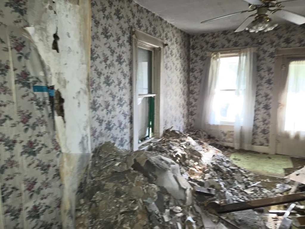 404 Mcomber Street Dowagiac City MI 49047