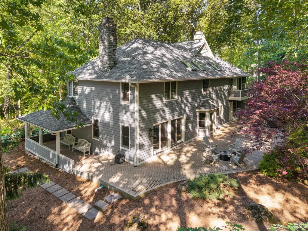 18353 Forest Beach Drive New Buffalo Township MI 49117