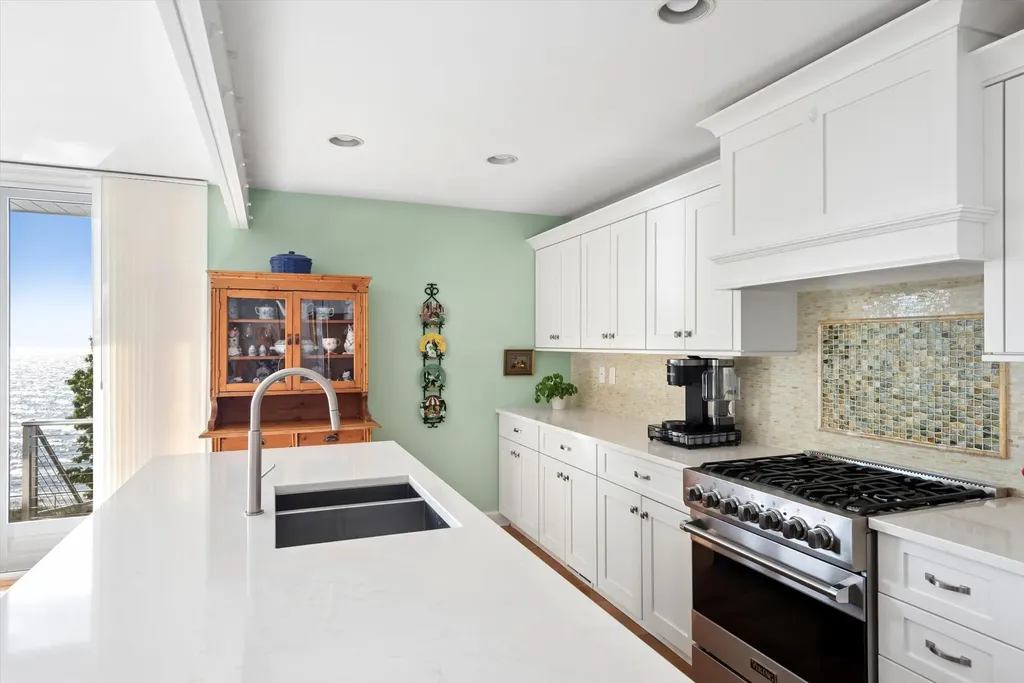 40808 Wilderness Dunes Lane Covert Township MI 49043