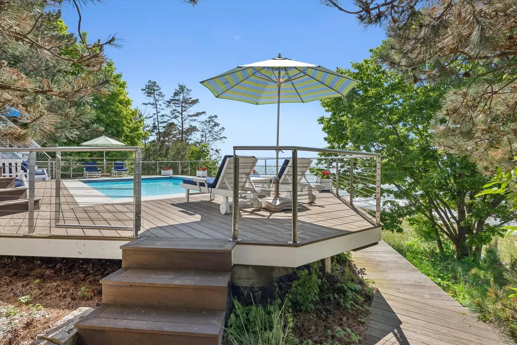 40808 Wilderness Dunes Lane Covert Township MI 49043