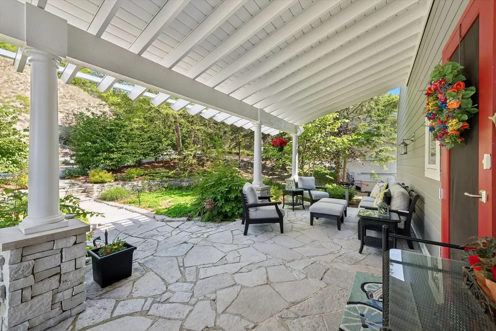 40808 Wilderness Dunes Lane Covert Township MI 49043