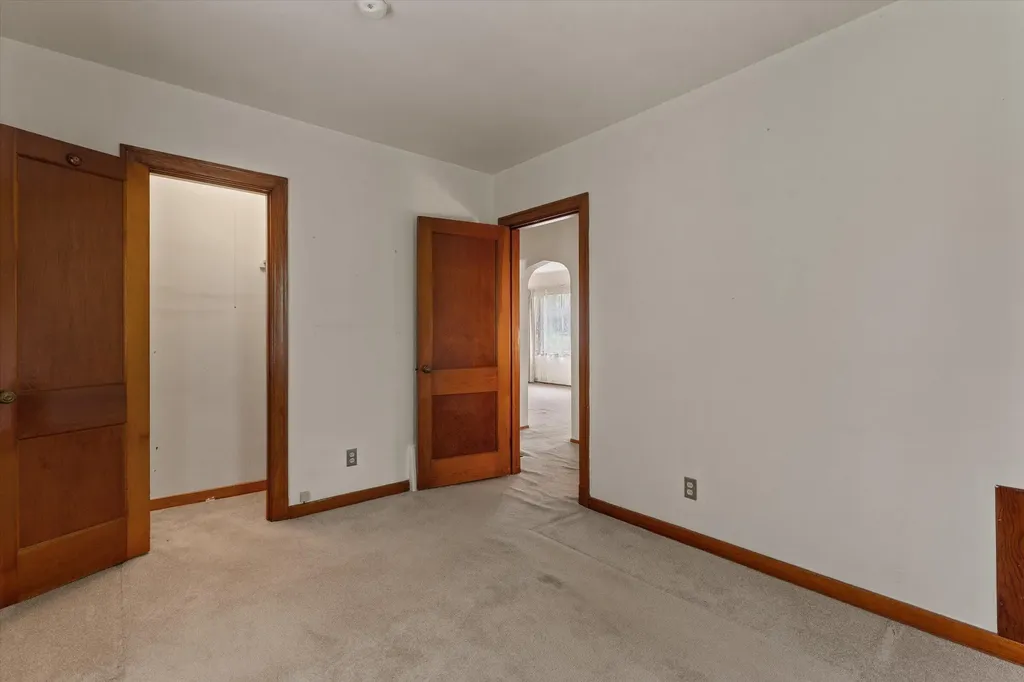 506 Main Street Buchanan City MI 49107