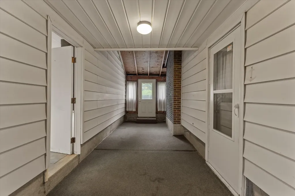 506 Main Street Buchanan City MI 49107