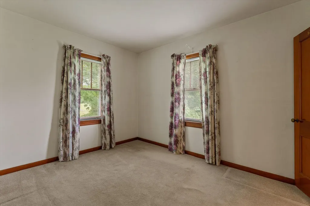506 Main Street Buchanan City MI 49107