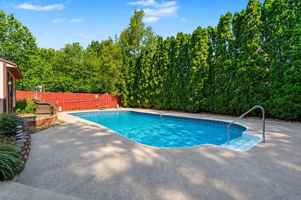 1393 Desmond Street Lincoln Charter Township MI 49085