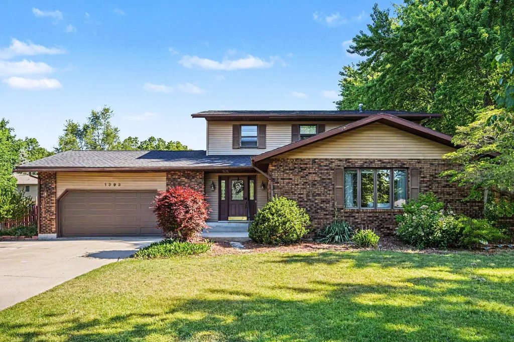 1393 Desmond Street Lincoln Charter Township MI 49085