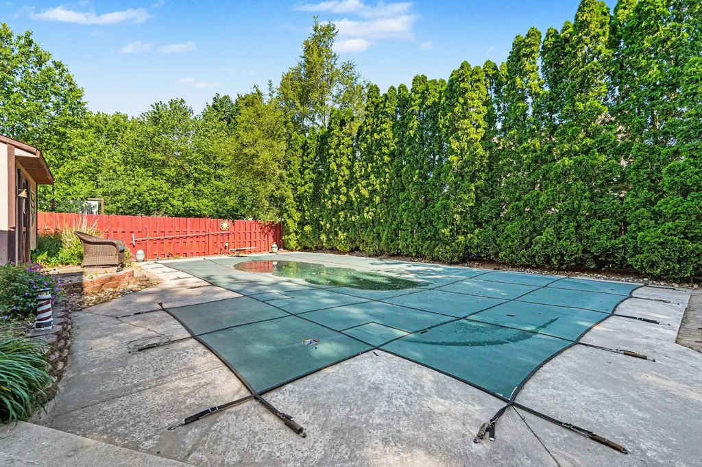 1393 Desmond Street Lincoln Charter Township MI 49085