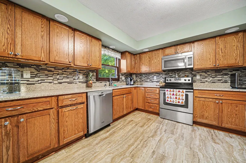 1393 Desmond Street Lincoln Charter Township MI 49085