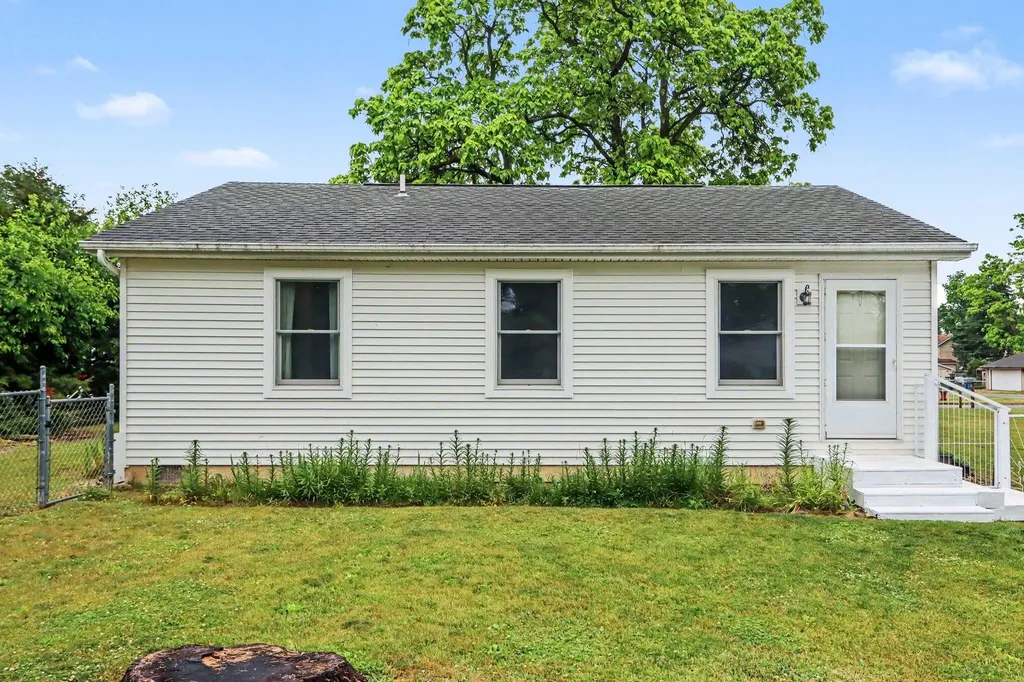 378 E Woodland Street Marcellus Village MI 49067