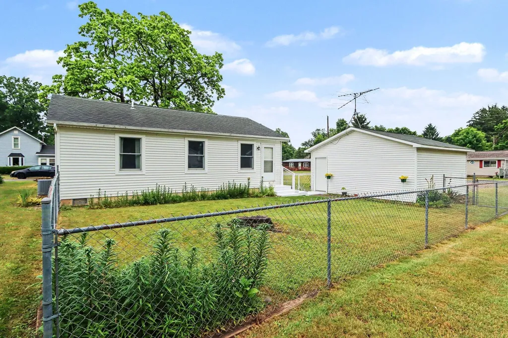 378 E Woodland Street Marcellus Village MI 49067
