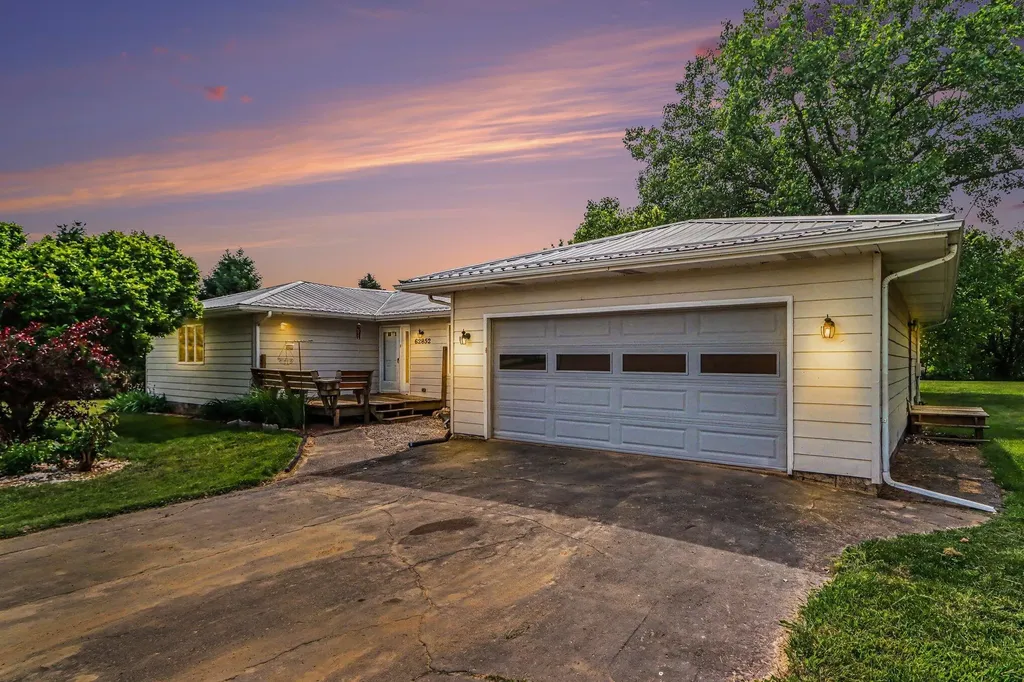 62852 Territorial Road Lawrence Township MI 49064