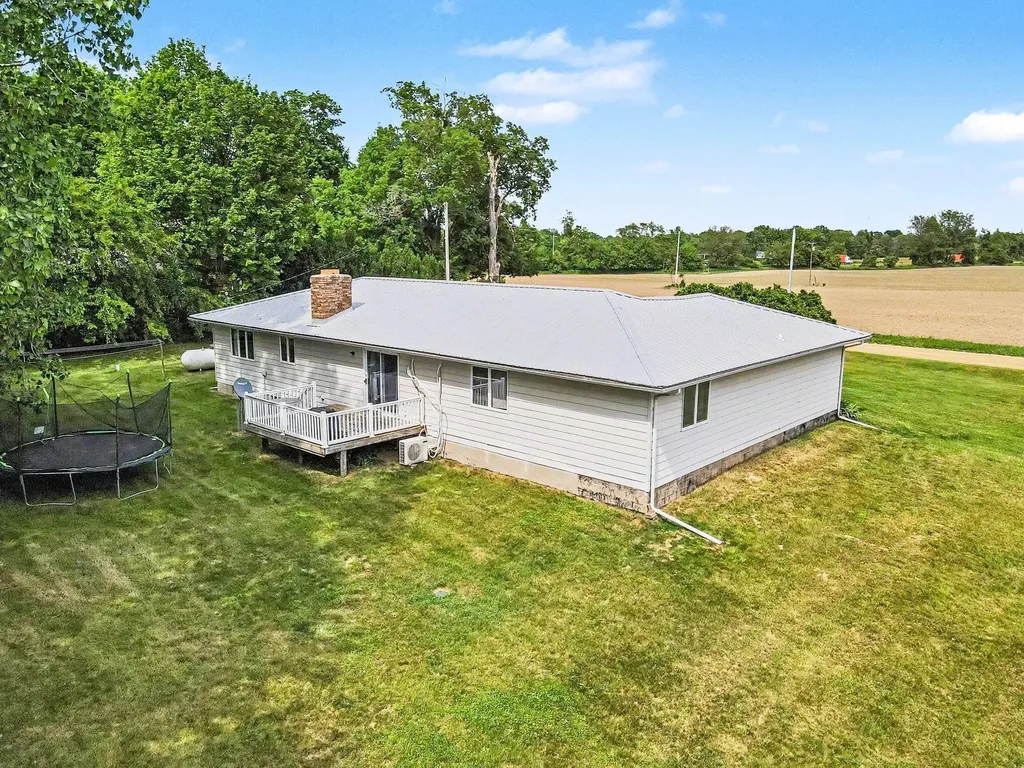 62852 Territorial Road Lawrence Township MI 49064