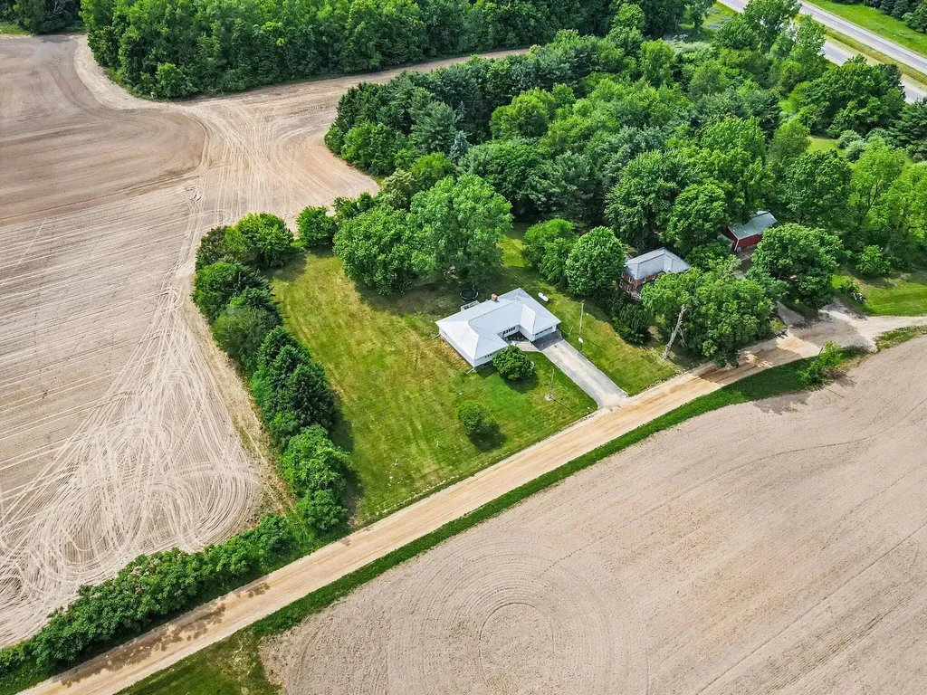 62852 Territorial Road Lawrence Township MI 49064
