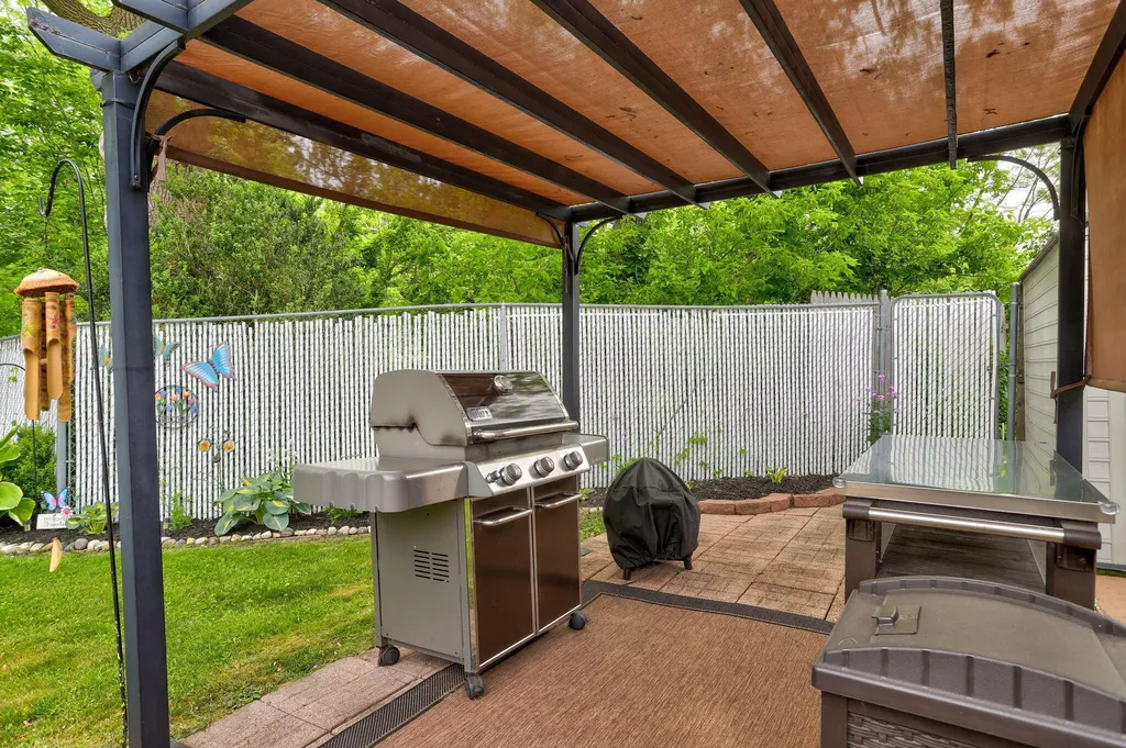 72354 M 43 South Haven Charter Township MI 49090