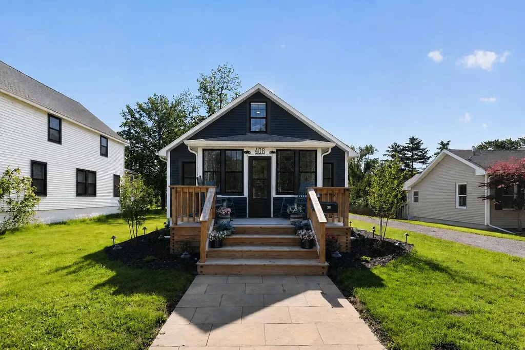 408 N Elm Street Three Oaks Village MI 49128