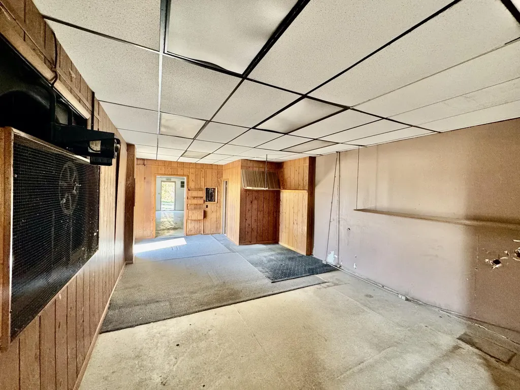 1015 E Napier Avenue Benton Charter Township MI 49022