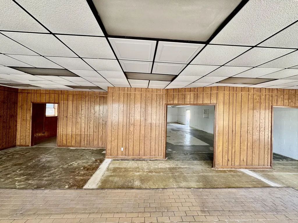 1015 E Napier Avenue Benton Charter Township MI 49022