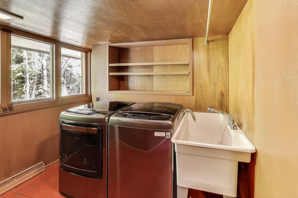 11185 Hawthorne Drive Charleston Township MI 49053