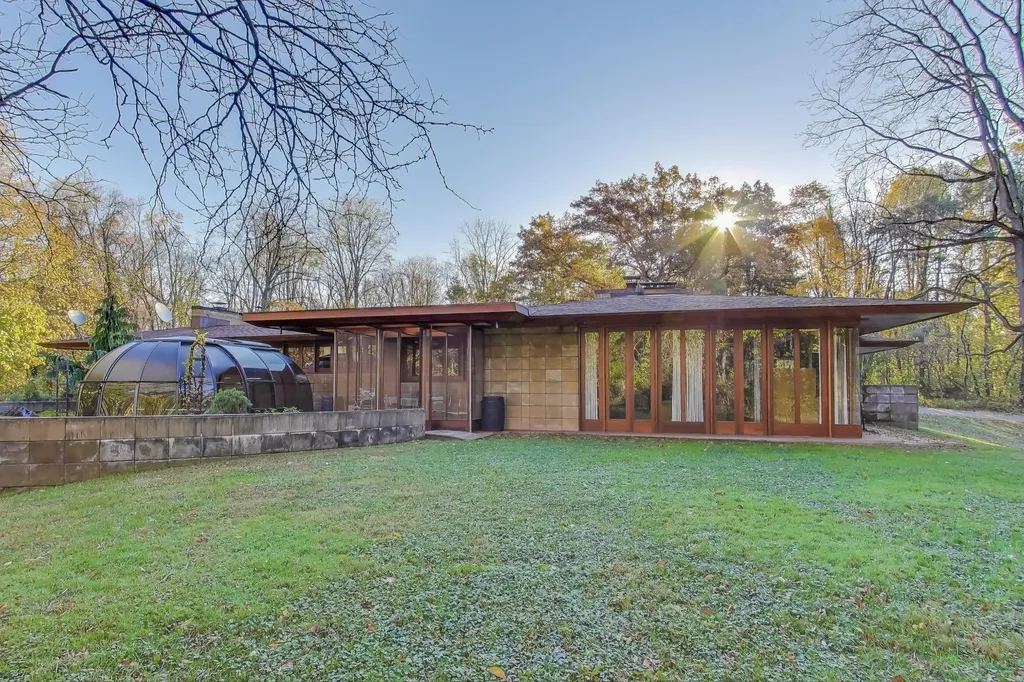 11185 Hawthorne Drive Charleston Township MI 49053
