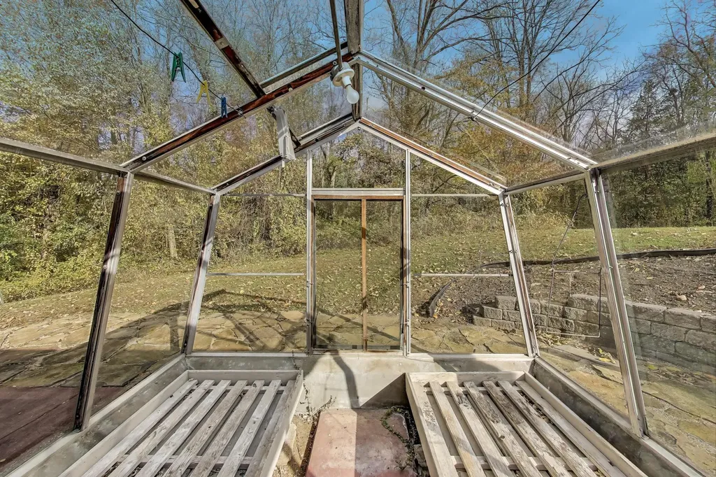 11185 Hawthorne Drive Charleston Township MI 49053