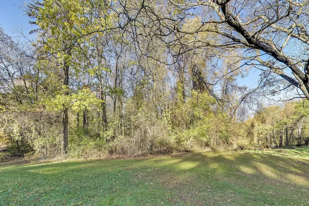 11185 Hawthorne Drive Charleston Township MI 49053