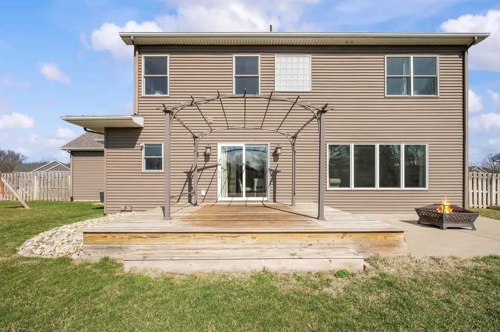 1835 Fox Prairie Road Lincoln Charter Township MI 49085