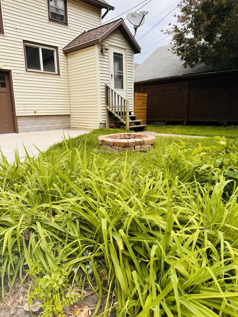 1409 Hagar Court St. Joseph City MI 49085