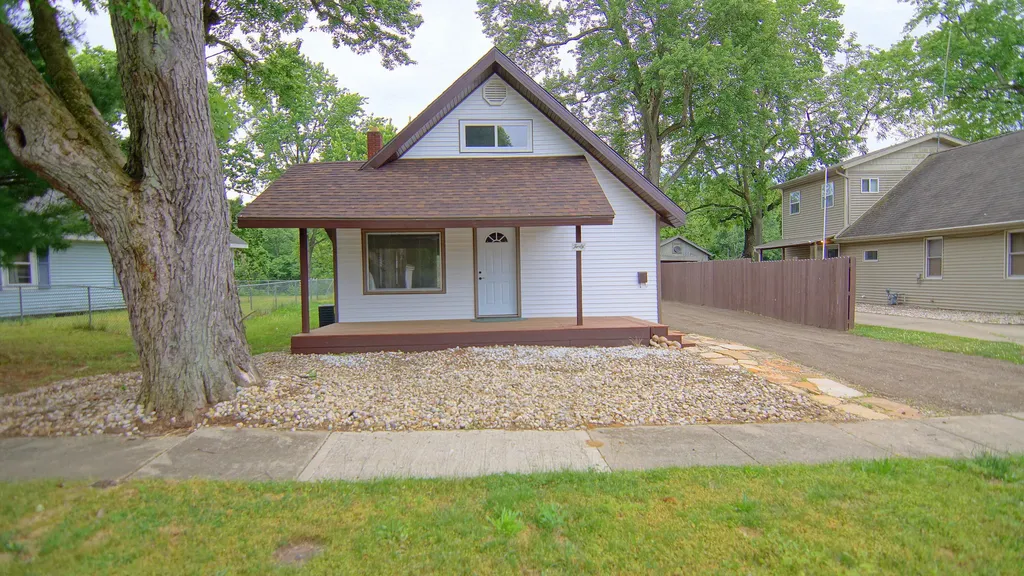 40 River Street Niles City MI 49120