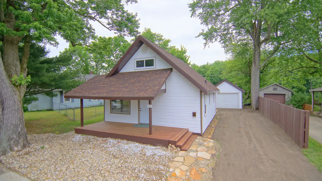 40 River Street Niles City MI 49120
