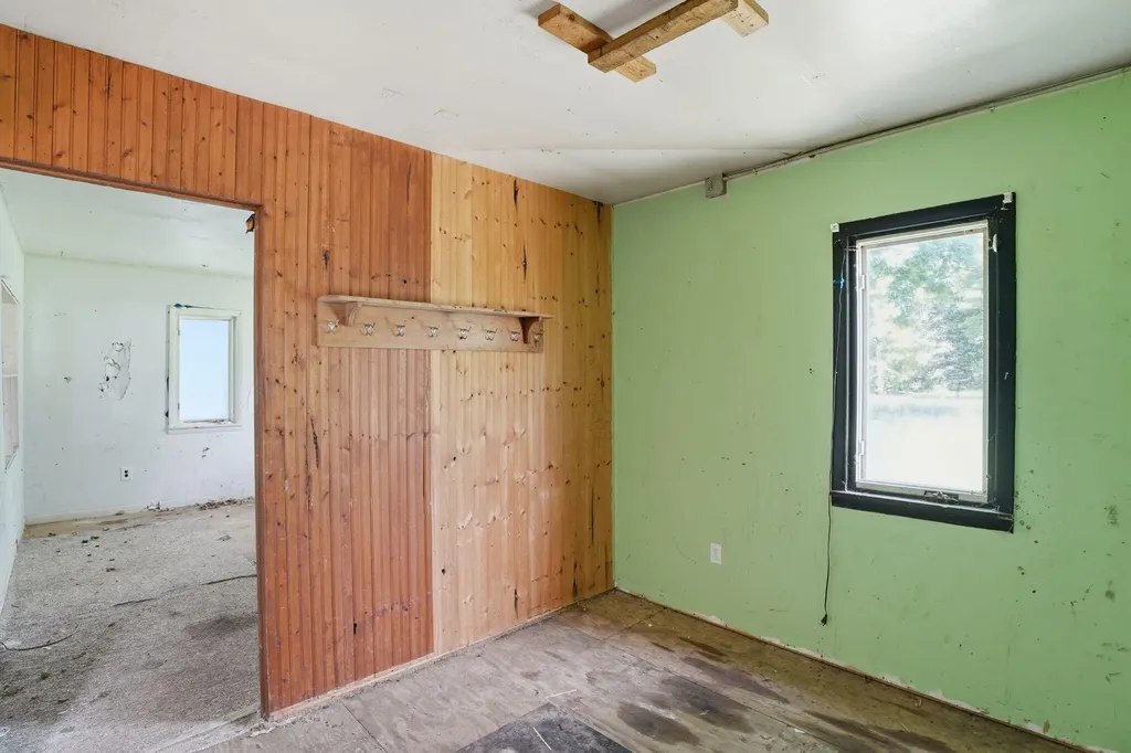 1525 S Dangl Road Muskegon Charter Township MI 49442