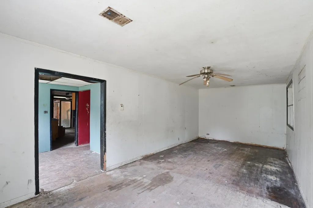 1525 S Dangl Road Muskegon Charter Township MI 49442
