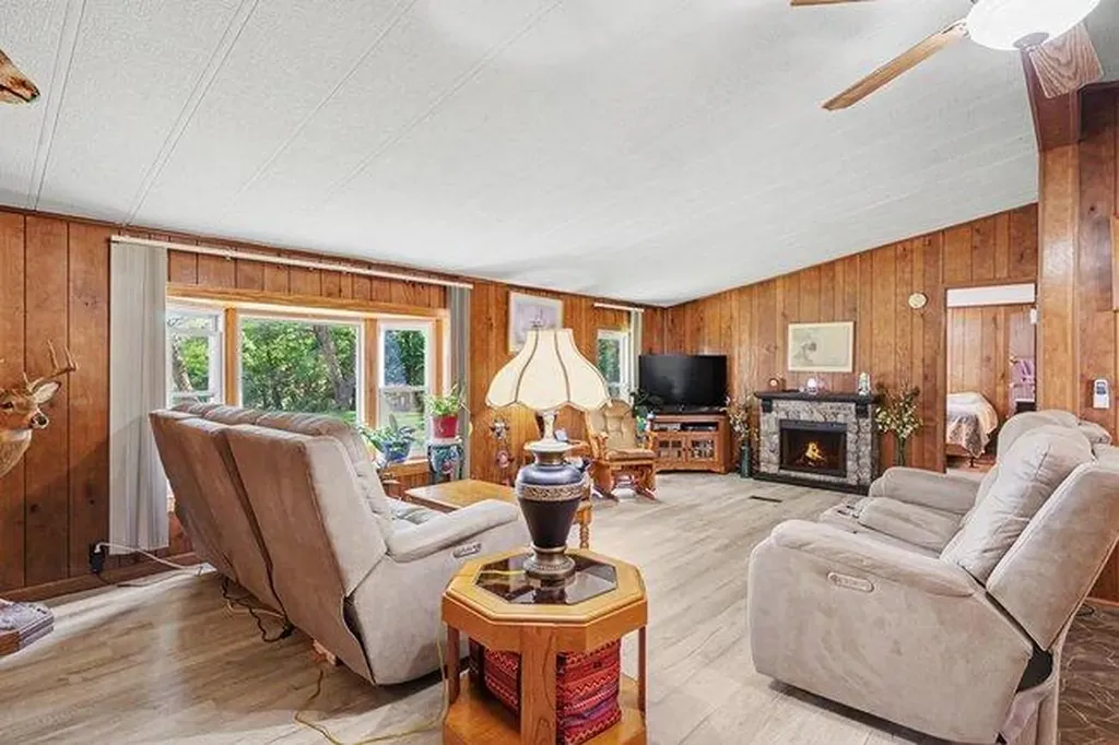 71117 County Road 384 South Haven Charter Township MI 49090